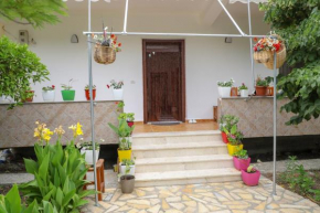 Apartment Xheison